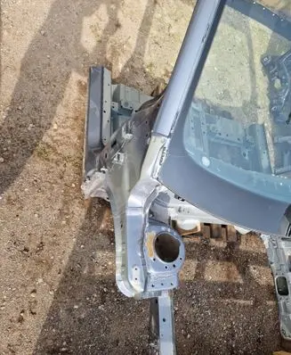 Front quarter panel