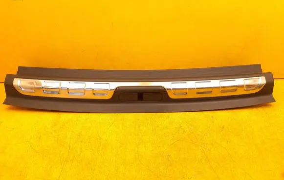 Citroen C5 X Trunk/boot sill cover protection 98348189ZD