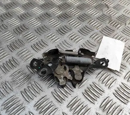 Engine bonnet/hood lock/catch