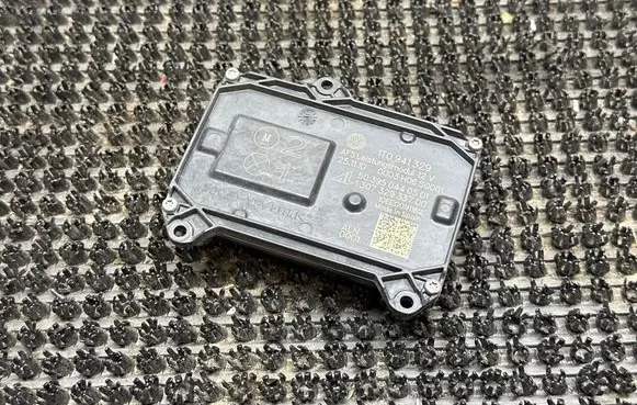 Headlight ballast module Xenon