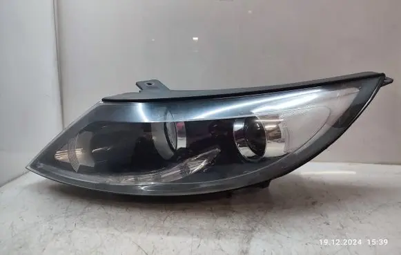 KIA Sportage Headlight/headlamp 921013U310