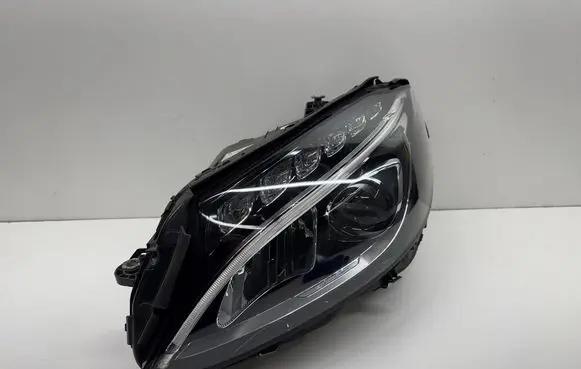 Mercedes-Benz C W202 Headlight/headlamp A2059067303