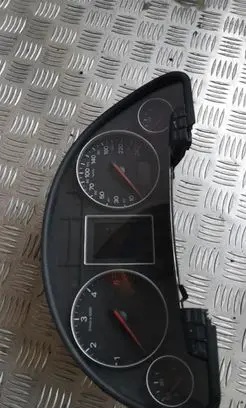 Audi A4 S4 B6 8E 8H Speedometer (instrument cluster) 8e0920900m