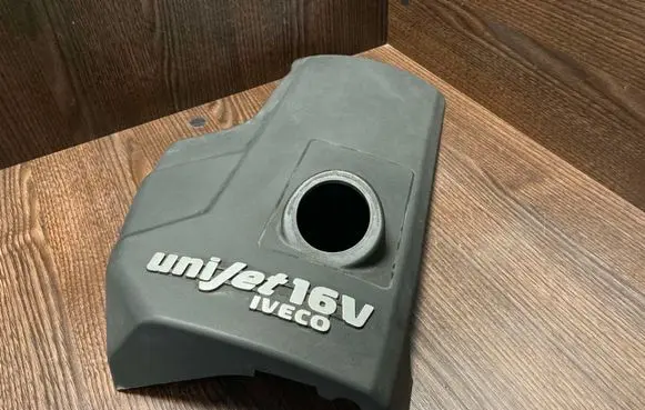 Iveco Daily 35 - 40.10 Engine cover (trim) 504034872A