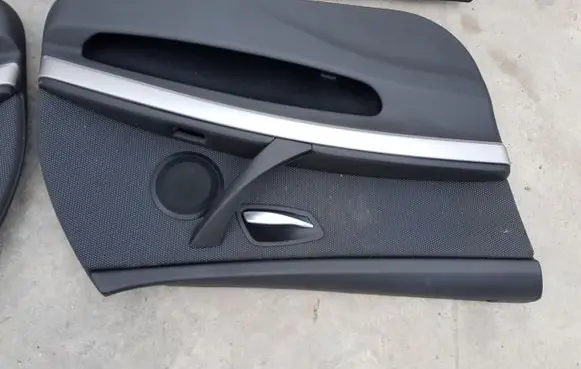 BMW 3 E90 E91 Front door card panel trim