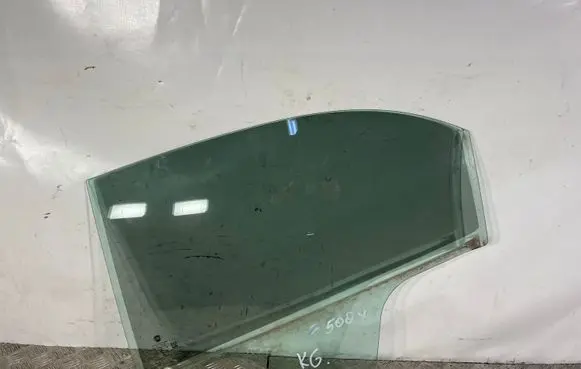Fiat 500X Rear door window glass