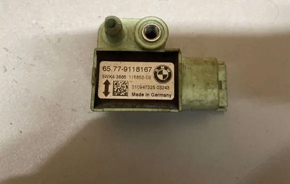 BMW X3 E83 Airbag deployment crash/impact sensor 9118167