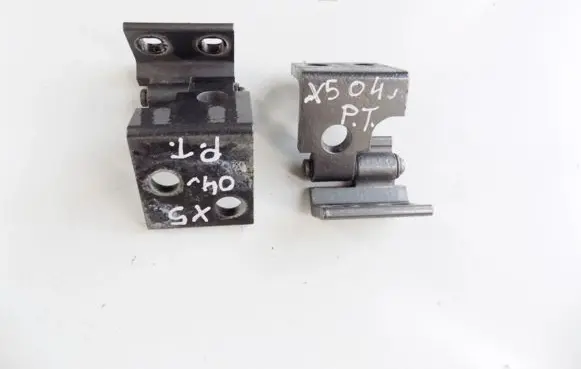 Rear door hinge set