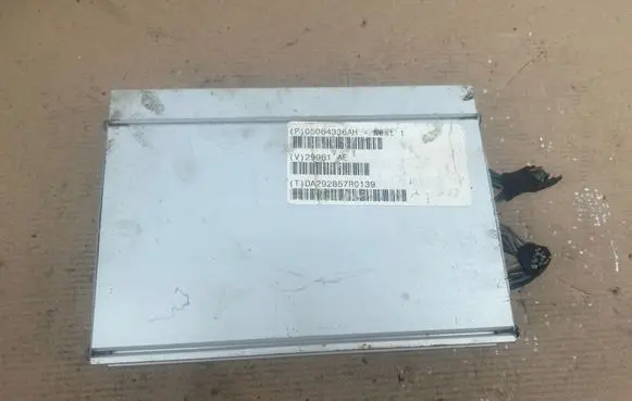 Chrysler 300 - 300C Sound amplifier 29961AE DA292857R0139 29961