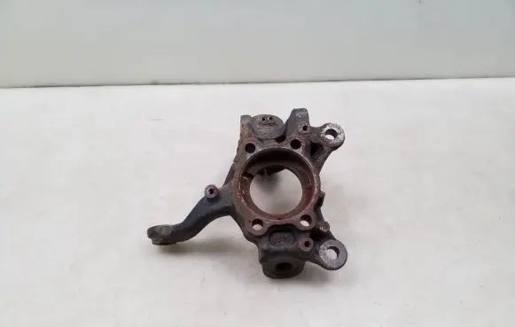 Volkswagen Caddy Front wheel hub spindle knuckle