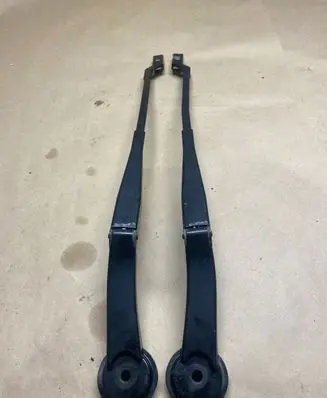 Ford Focus Front wiper blade arm BM5117526AB BM5117526BB 97036203
