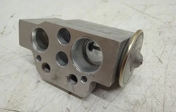 Audi A6 S6 C7 4G Air conditioning (A/C) expansion valve 4G0820181