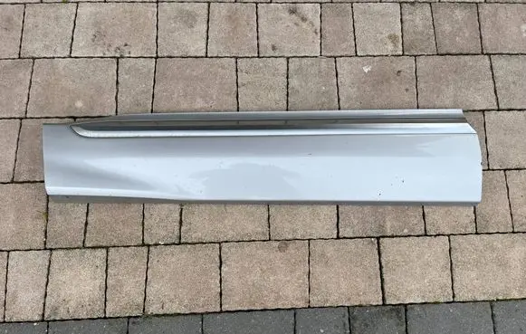 Hyundai Santa Fe Front door trim (molding) 