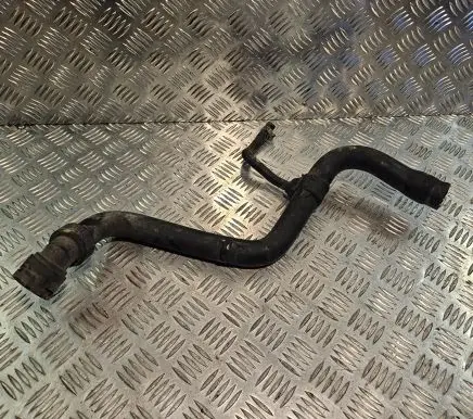 Audi A6 S6 C5 4B Engine coolant pipe/hose 8D0121101J