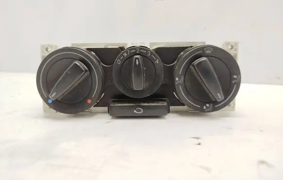 Volkswagen Golf IV Climate control unit 1J0819045F