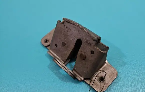 Chrysler Voyager Rear door lock IMPRK1439800