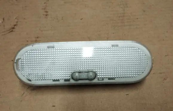 Nissan Qashqai Rear seat light