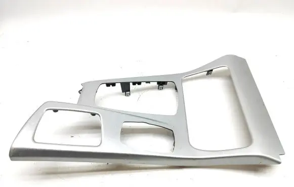 BMW 5 F10 F11 Dashboard glove box trim 4672500 28102010
