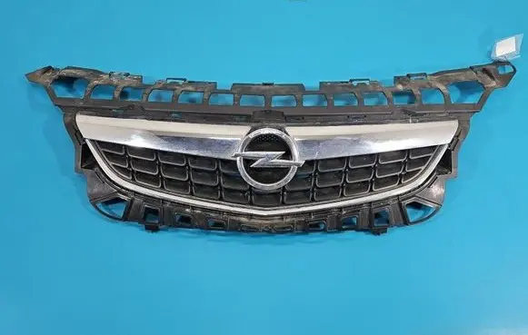 Opel Astra J Front bumper upper radiator grill 13266577 IMPRK1579023