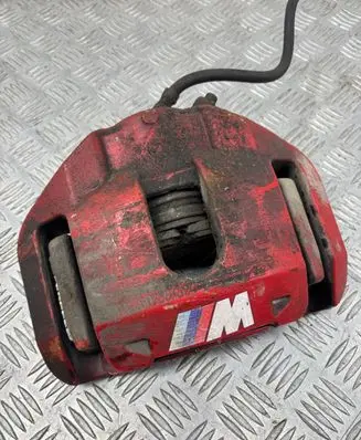 BMW 5 E60 E61 Front brake caliper 6030324