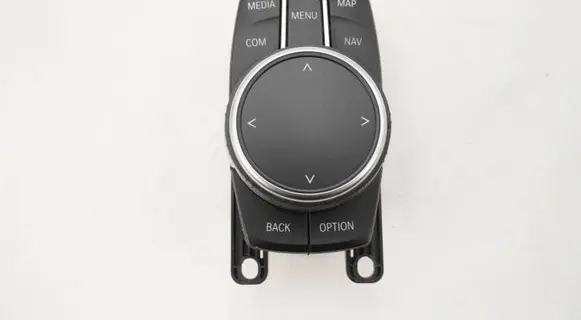BMW 5 G30 G31 G38 Head unit multimedia control 9490075