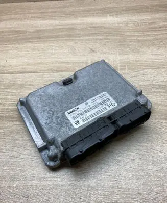 Opel Zafira A Engine control unit/module ECU 24417169 0281010268