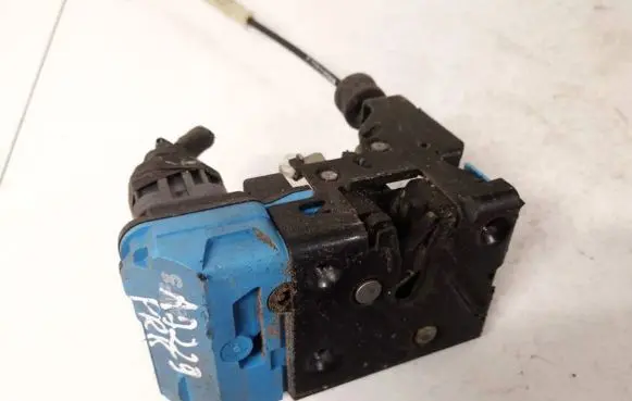 Volvo S60 Front door lock