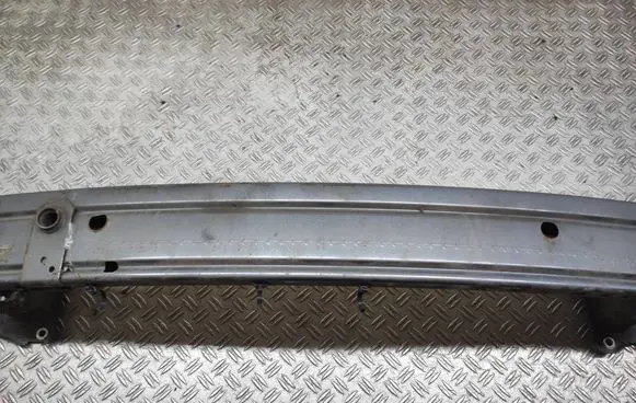 Nissan Qashqai Front bumper cross member 620304EA0A
