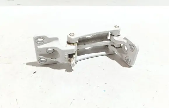Volkswagen Crafter Rear door lower hinge R13LI2