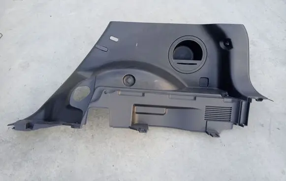 KIA Sportage Trunk/boot lower side trim panel 