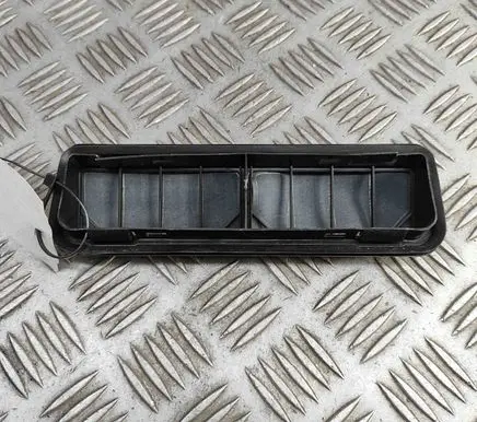 Skoda Kamiq Quarter panel pressure vent 6V0819465B