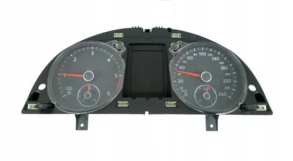 Volkswagen PASSAT B7 Speedometer (instrument cluster) 3AA920880C