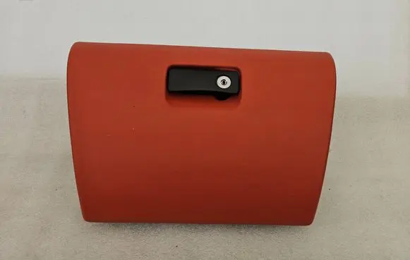 Jaguar XK8 - XKR Glove box GJA6141AB