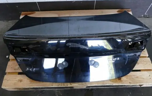 Jaguar XF X250 Tailgate/trunk/boot lid