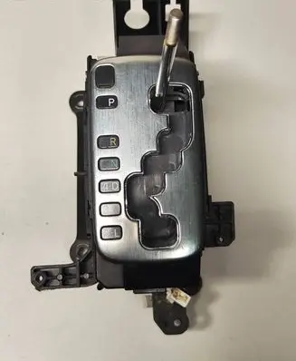 Lexus ES 250 - 300 - 330 Gear selector 