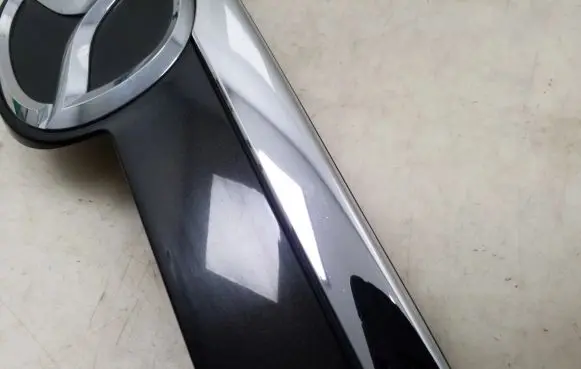 Mazda CX-7 Tailgate trim EH6650811