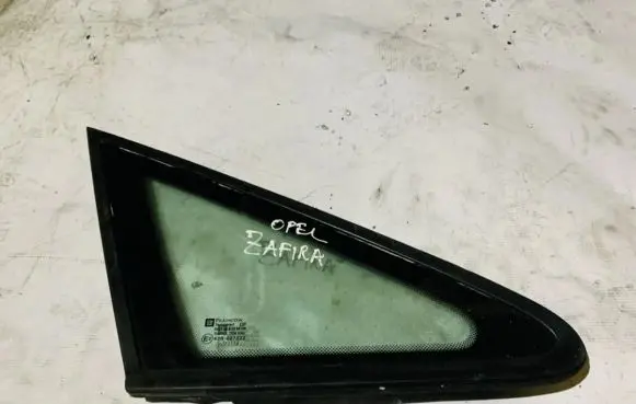 Opel Zafira A Front triangle window/glass 