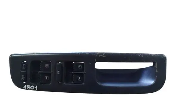 Skoda Fabia Mk1 (6Y) Electric window control switch 1J4959857C