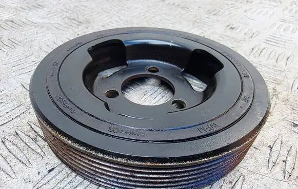 Mini One - Cooper Coupe R56 Crankshaft pulley 7562801 V756280180
