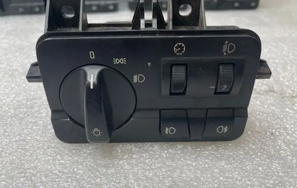 BMW 3 E46 Light switch 086480061 0079924