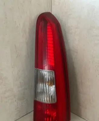 Volvo V70 Rear/tail lights 9154494