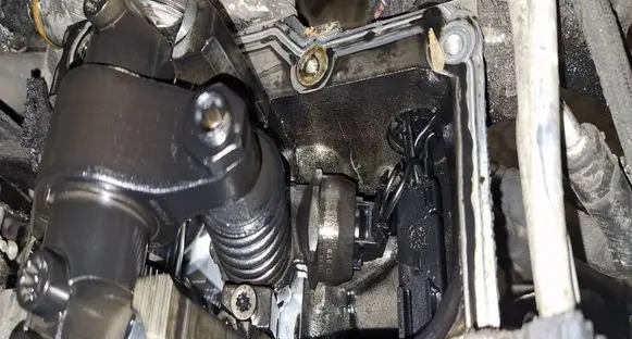 Volkswagen PASSAT B6 Fuel injector 