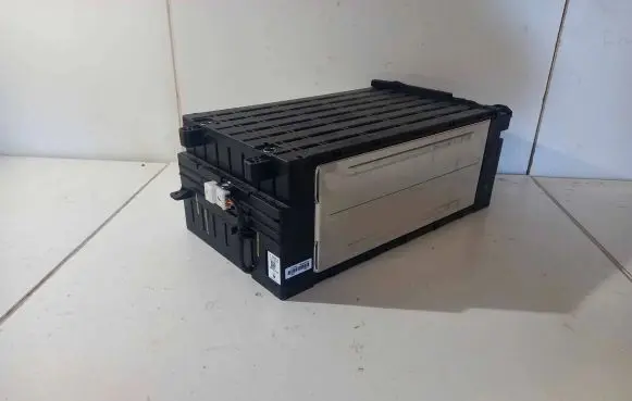 Renault Zoe Hybrid / Electric Car Battery Cell 295B99078R 19042018