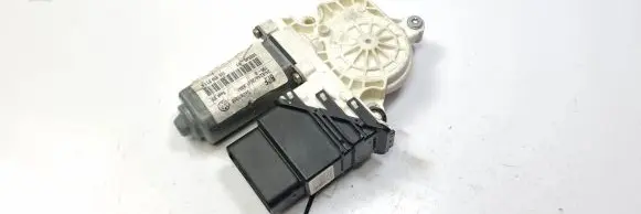 Seat Toledo II (1M) Rear door window regulator motor 1C0959811A