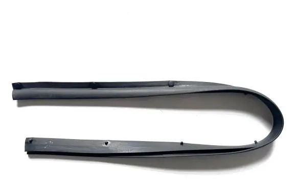 Nissan Leaf II (ZE1) Rubber seal front door (on door) 808383NF0A