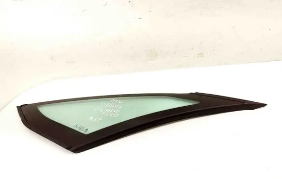 Citroen C4 II Picasso Front triangle window/glass 