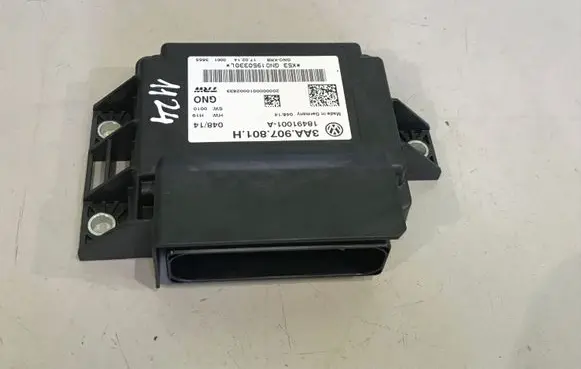 Volkswagen PASSAT B7 Hand brake control module 3AA907801H 18491001A