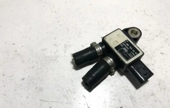 Mercedes-Benz E W212 Air pressure sensor a0009056503 sd00015170