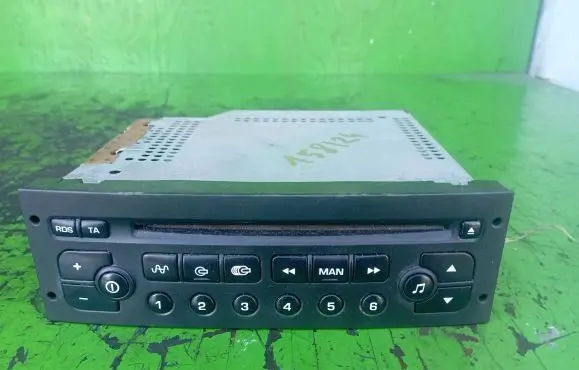 Citroen C3 Pluriel Radio/CD/DVD/GPS head unit 96489417XT