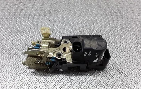 Chevrolet Kalos Front door lock